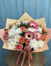 Букет цветов из:  Розы, Герберы и Хризантемы в Ясенской