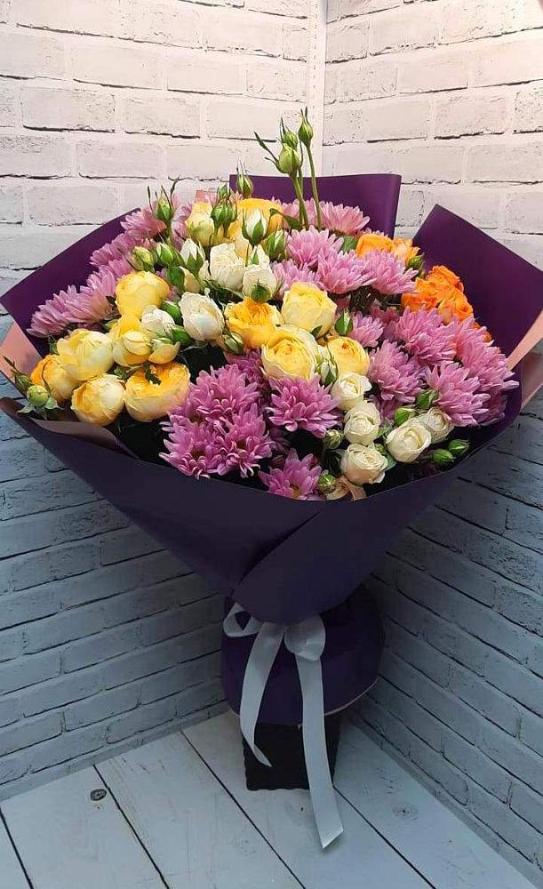 Букет цветов из: Хризантемы и Розы в Ясенской