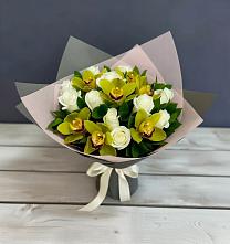 Букет цветов из:  Орхидеи и Розы в Ясенской