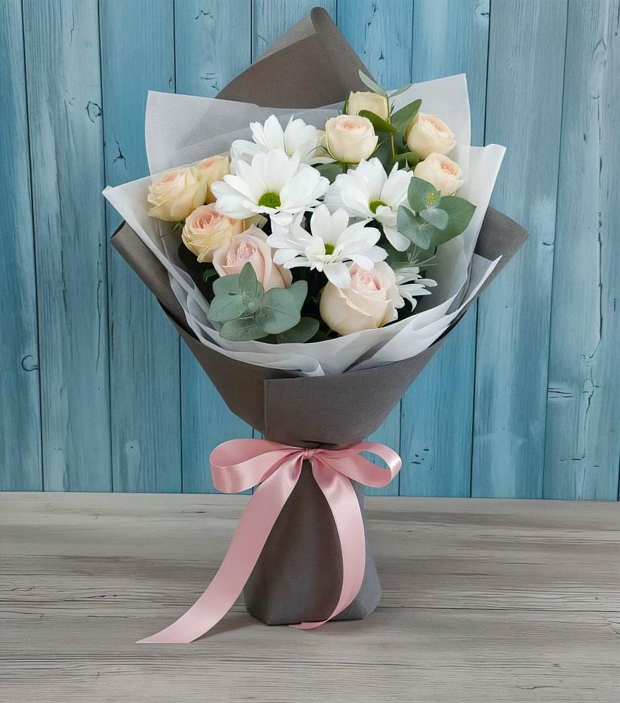 Букет цветов из: Хризантемы и Розы в Ясенской