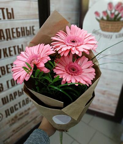 Букет цветов из: Герберы в Ясенской