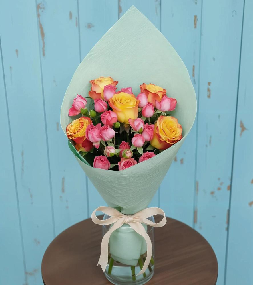 Букет цветов из: Розы в Ясенской