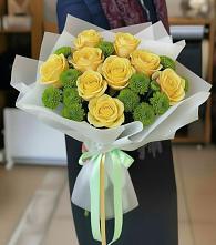Букет цветов из:  Хризантемы и Розы в Ясенской
