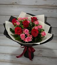 Букет цветов из:  Розы #REPLACE_PRED# Ясенской